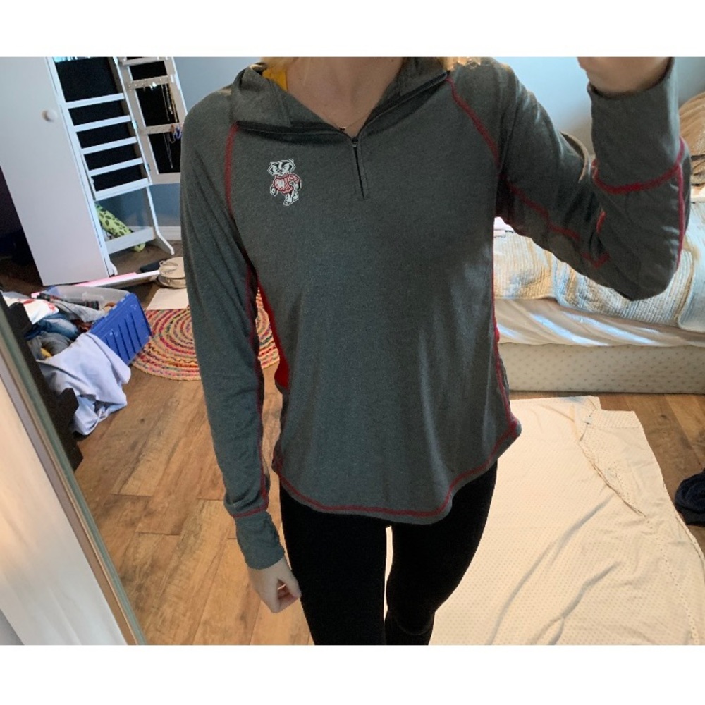 Wisconsin Gray Quarterzip